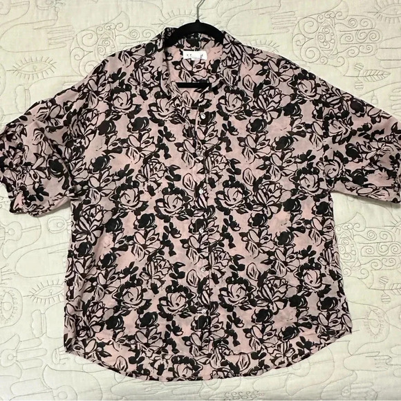 Velvet by Graham & Spencer Pink Black Floral Button Down Shirt Size L - Picture 4 of 10